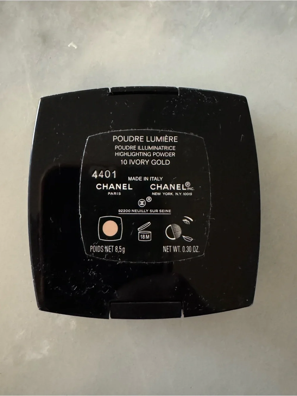 CHANEL Poudre Lumiere Highlighting Powder 10 Ivory Gold 8.5g